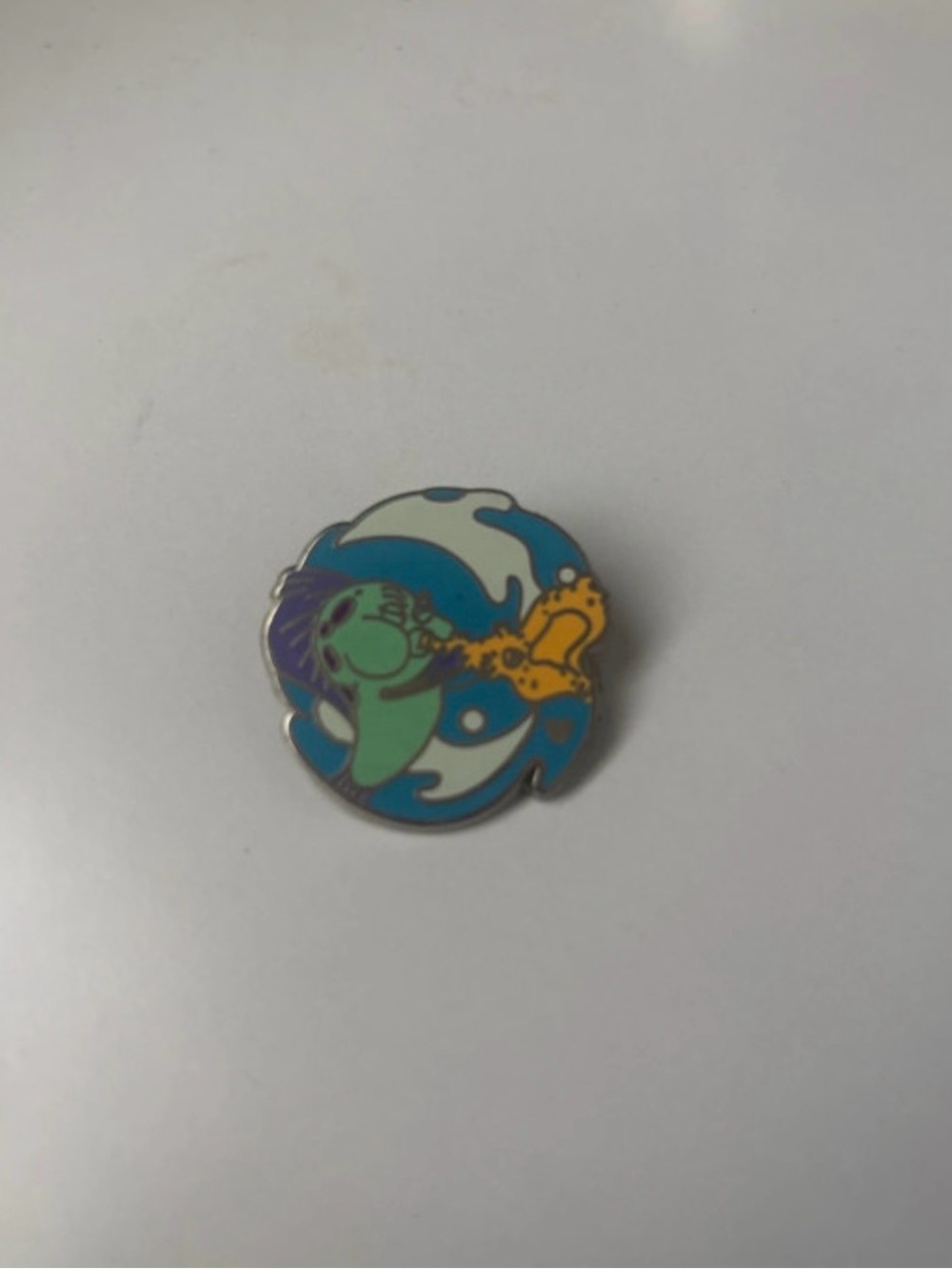 Disney bass the plays the brass pin